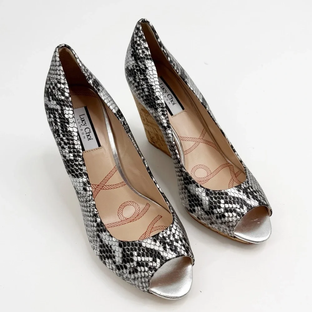 Lucy Choi London Brand New Snakeskin Peep Toe Wedge Heels, Size 40.5 (10.5)
